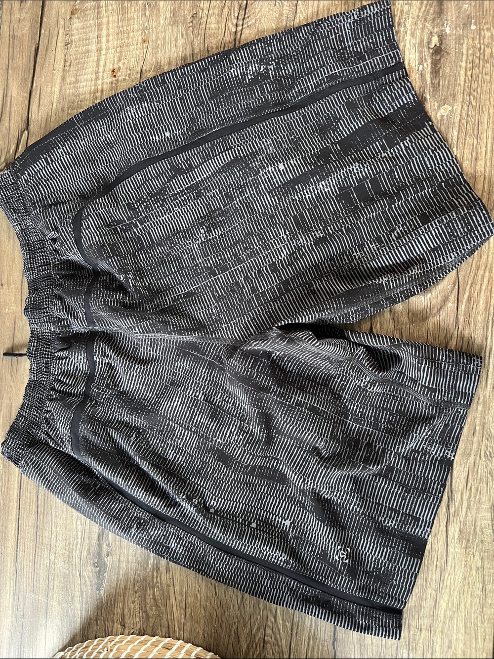 Lululemon Pace Breaker Shorts 9" Lined – Matchstick Asphalt Grey Black
